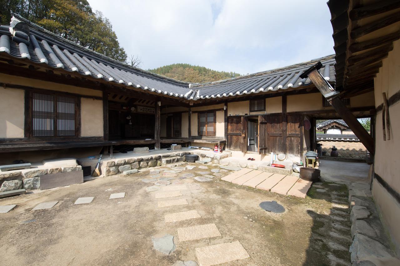 Chalbanggong Jongtaek Hotell Cheongsong Exteriör bild